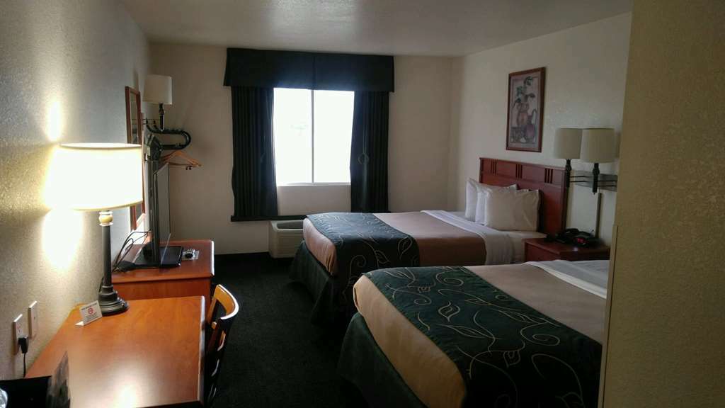 Travelodge By Wyndham North Platte Room photo